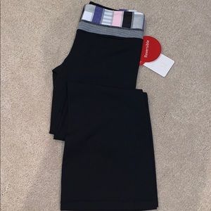 Lululemon Groove reversible pant size 8 black